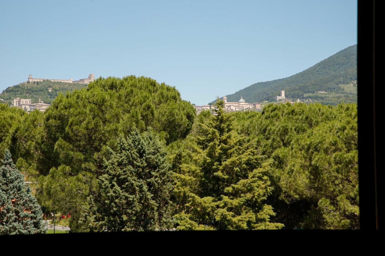 Hotel Mom Assisi Santa Maria Degli Angeli  Exterior photo